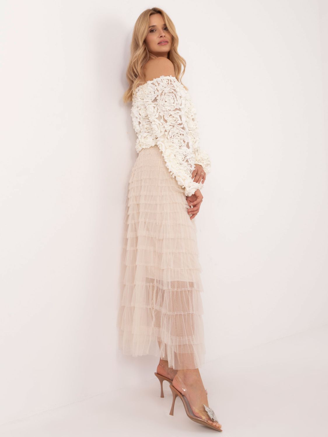 Elegantna bež midi krila