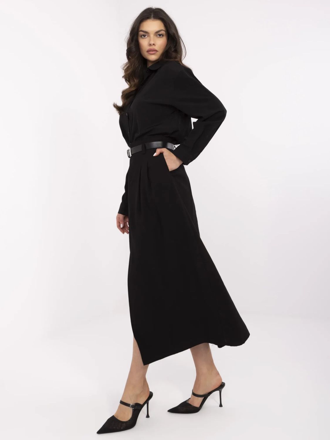 Elegantna midi krila v črni barvi