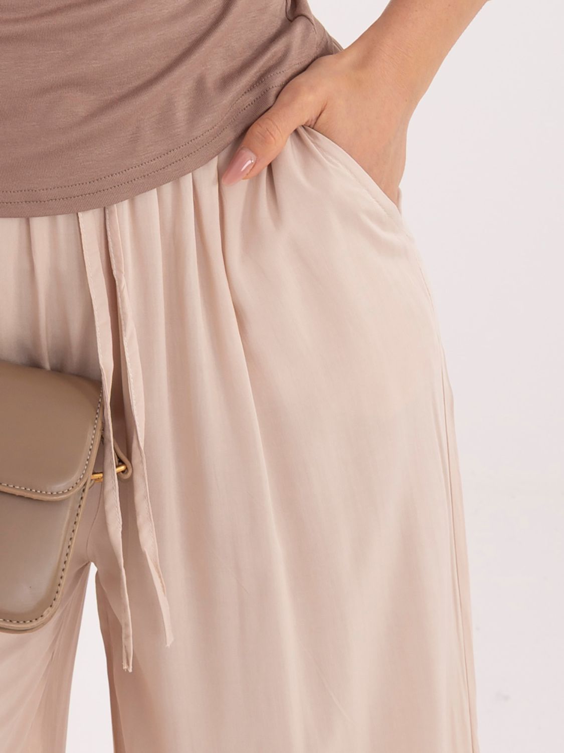 Bež palazzo hlače iz viskoze