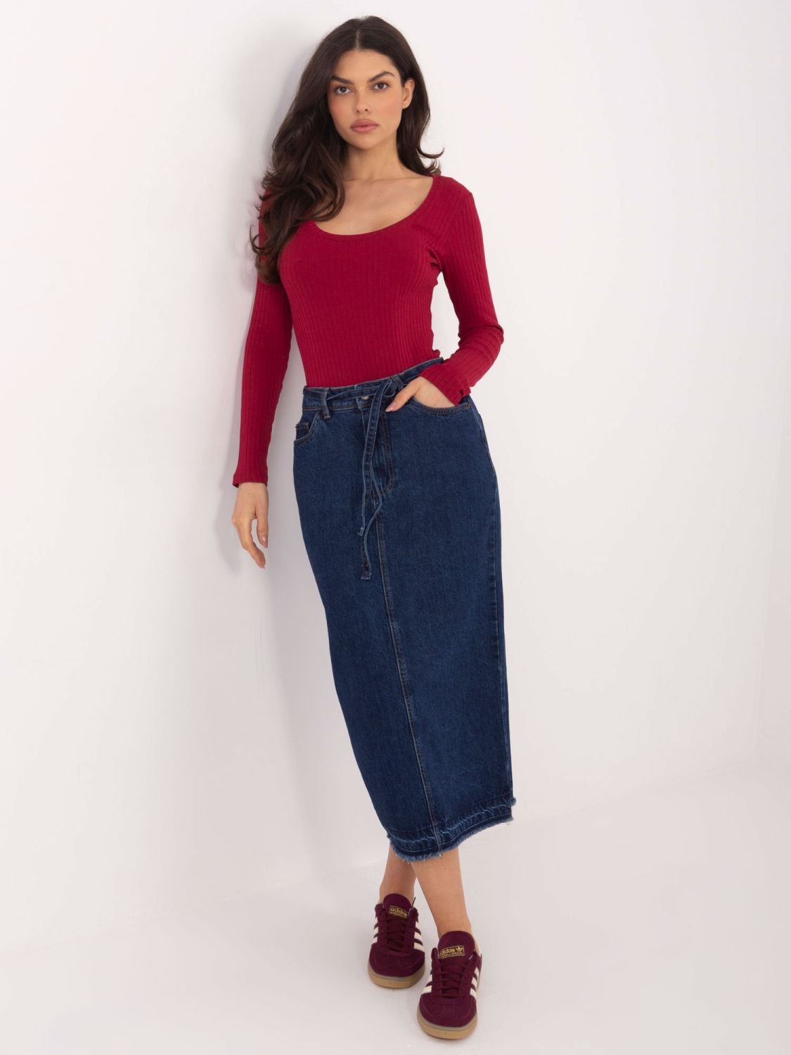 Bordo rebrasto body z dolgimi rokavi