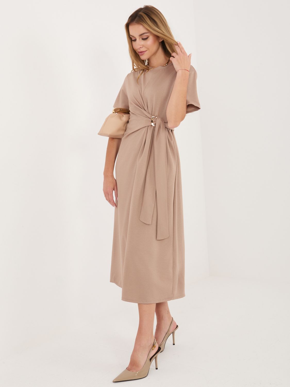 Bežna midi poletna obleka s kratkimi rokavi