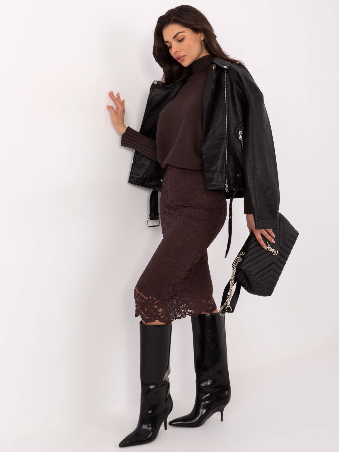 Elegantno midi krilo s čipko in podlogo, rjavo