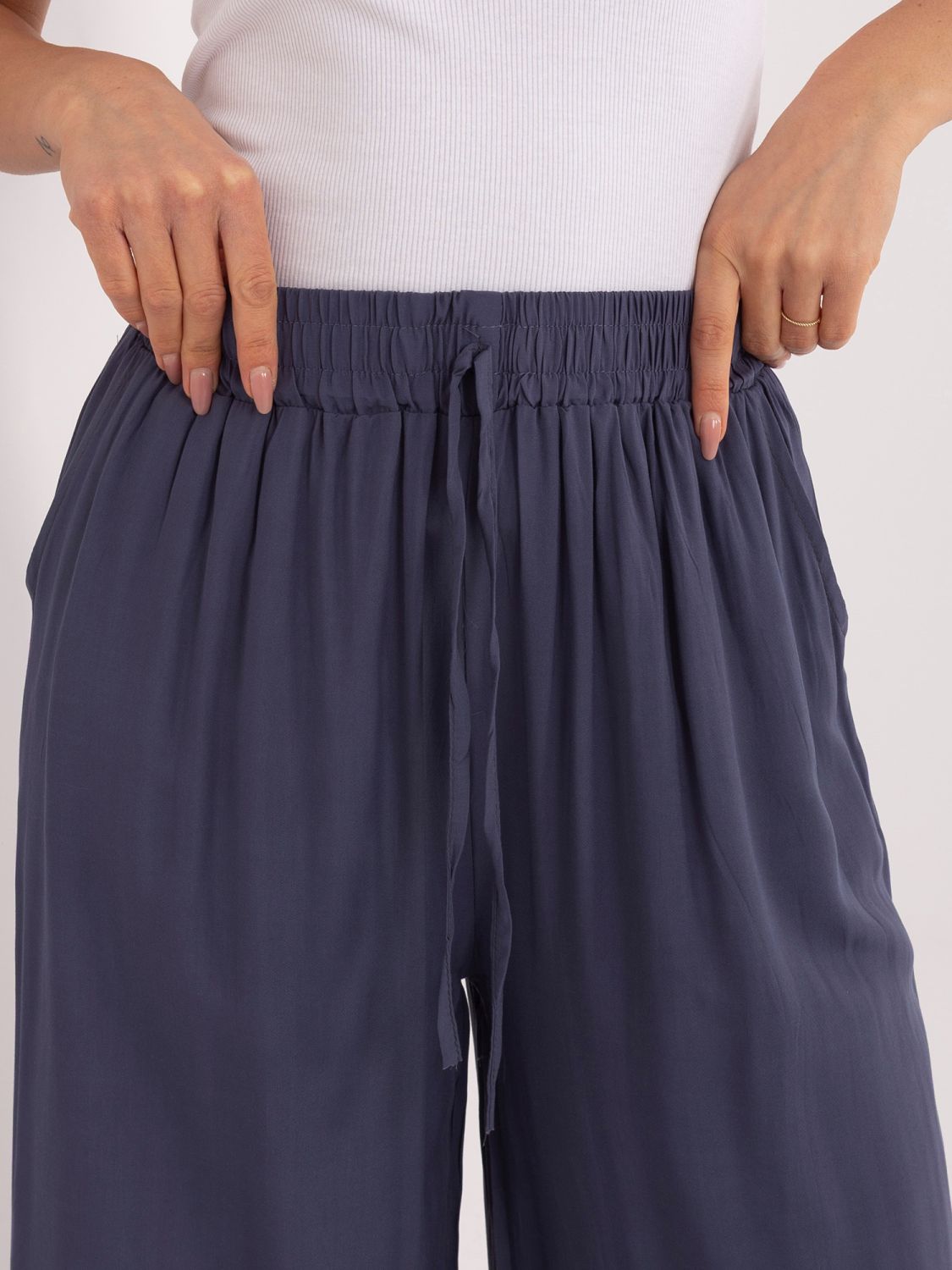 Ženske palazzo hlače iz viskoze, temno modre