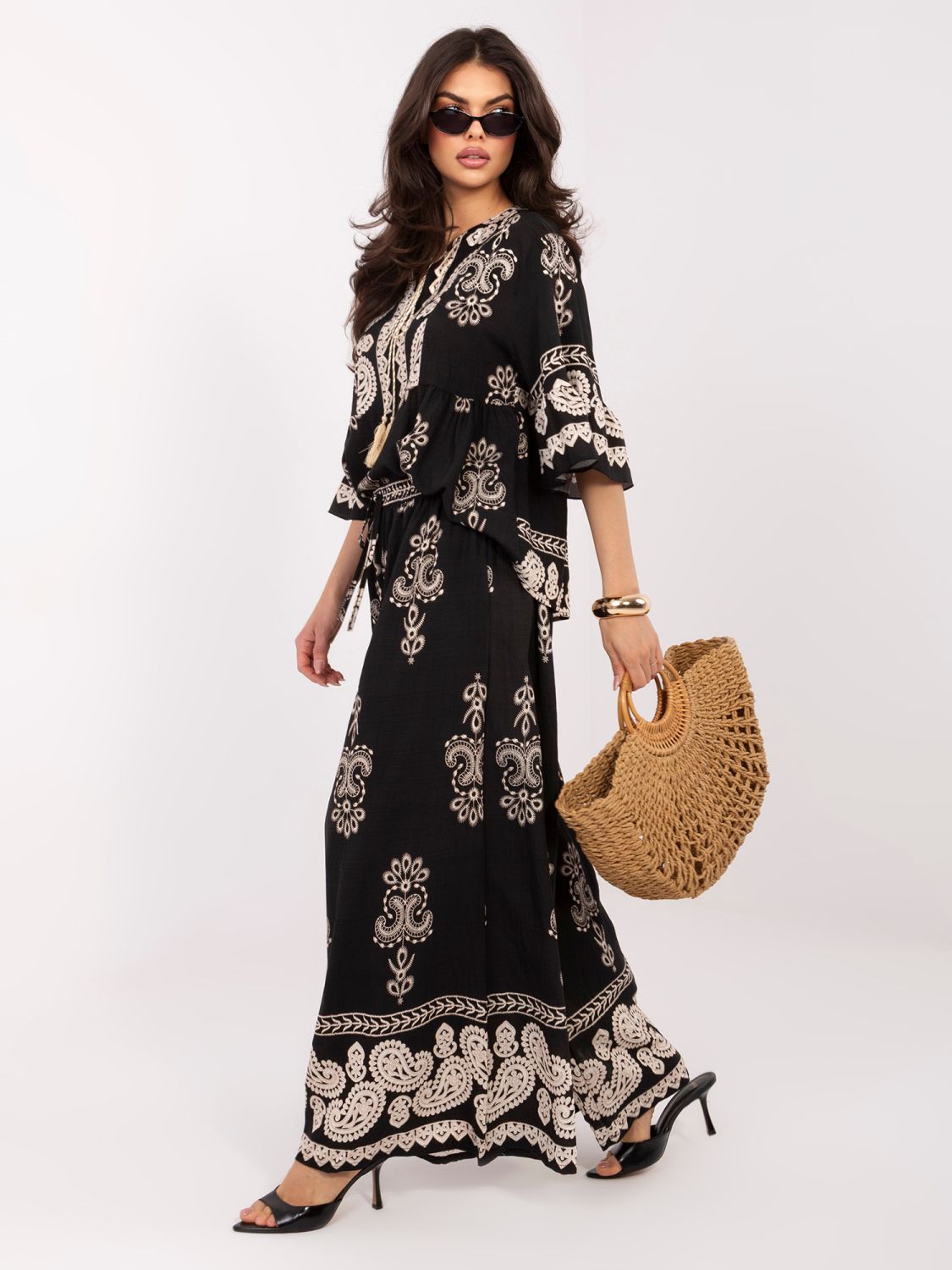 Ženski komplet s potiskom in zavezovanjem, črn