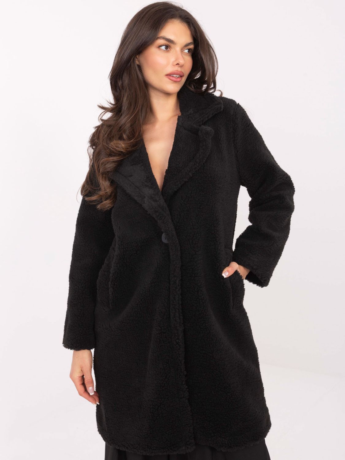 Črn ženski plašč s podlogo in žepi