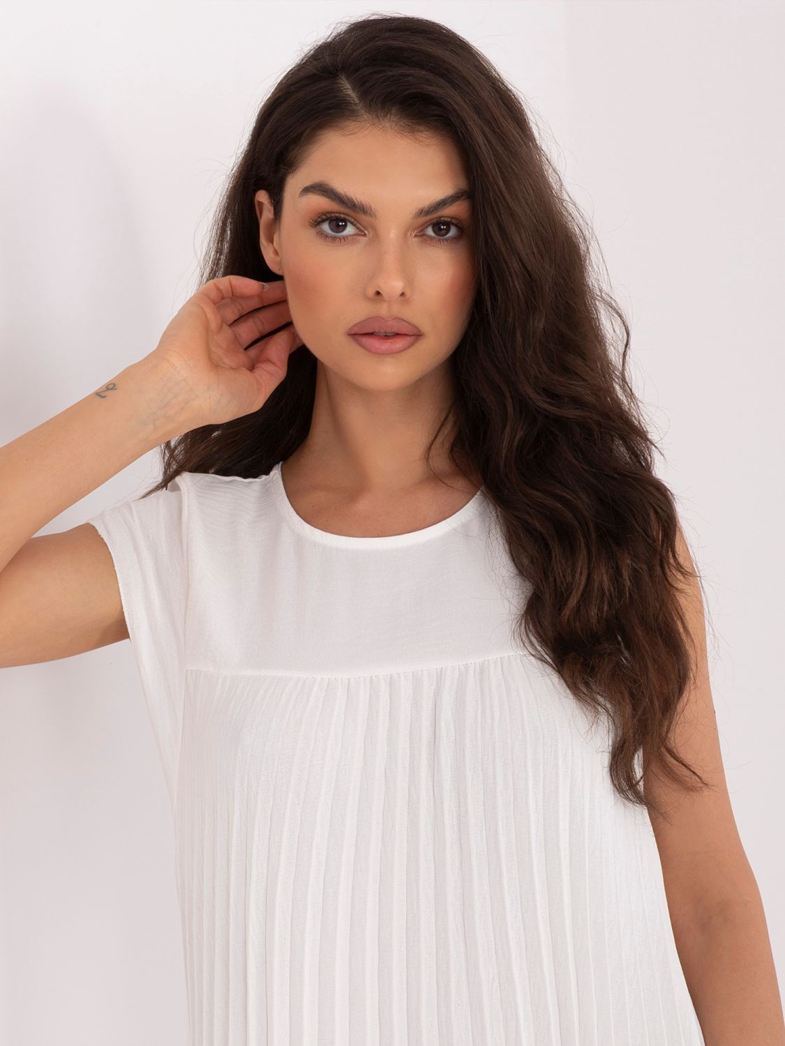 Elegantna midi obleka ecru z žepi