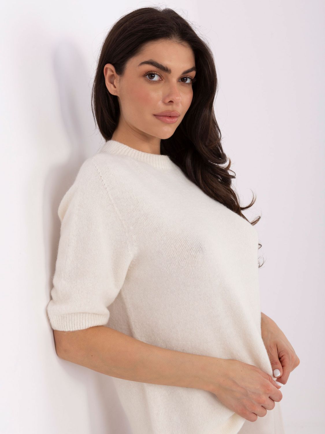 Bež pulover iz baby alpake s kratkimi rokavi