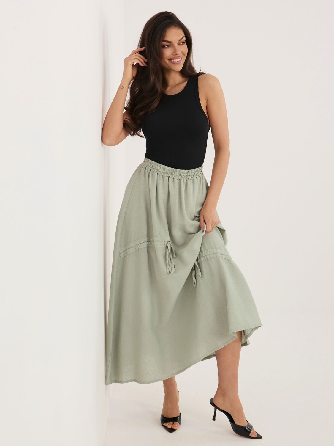 Khaki midi krilo z zavezovanjem