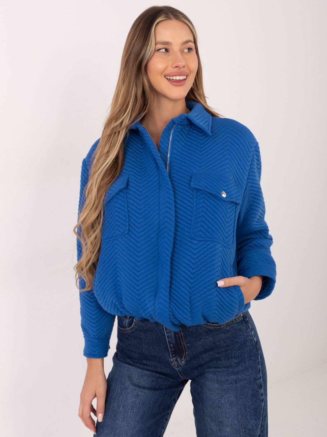 Slogana prehodna jakna v temno modri barvi