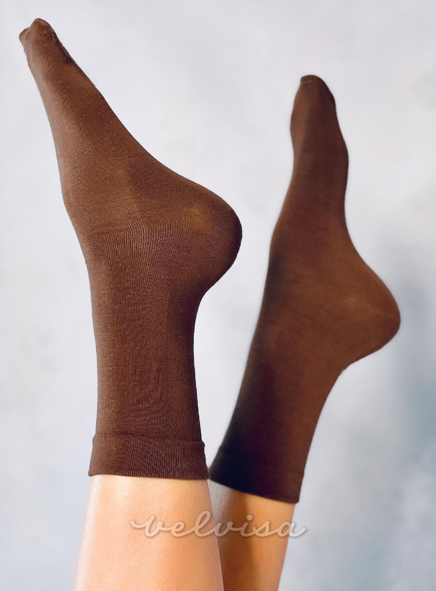 Gladke višje ženske nogavice čokoladnorjave