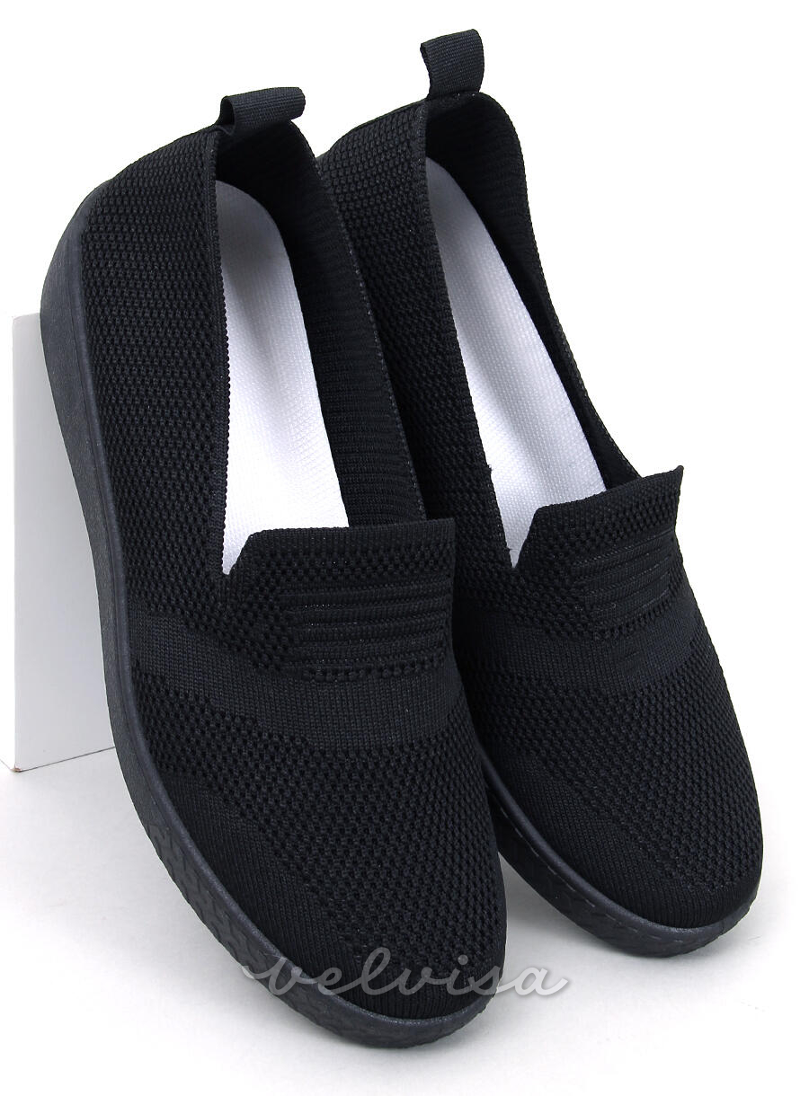 Povišane slip-on superge črne