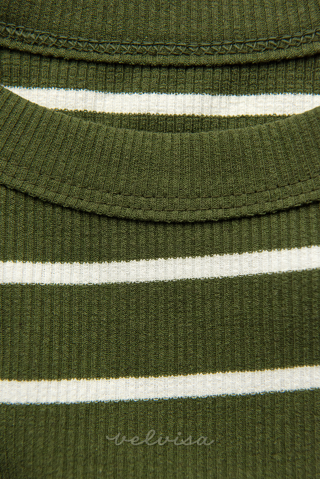 Zelena progasta obleka z naramnicami