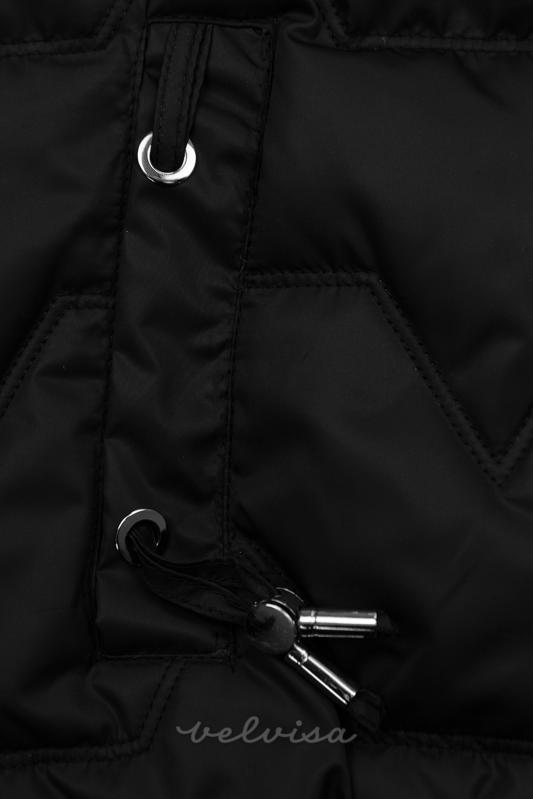 Črna prehodna jakna s karirasto obrobo