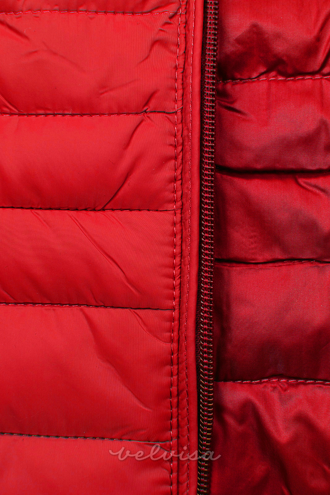 Rdeča prešita jakna za pomlad/jesen