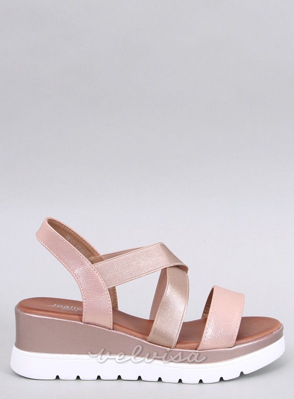 Metalik sandali s peto rožnati