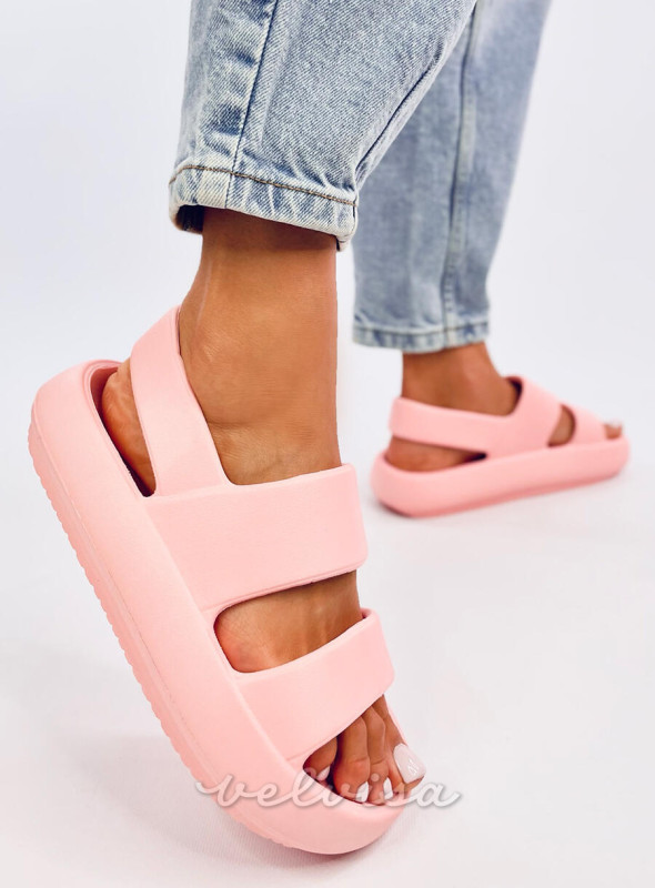 Svetlo rožnati sandali iz pene
