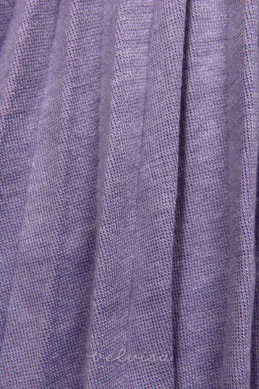 Vijoličasta dekliška obleka s pasom