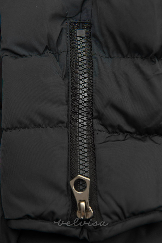 Črna prešita jakna s podlogo iz pliša