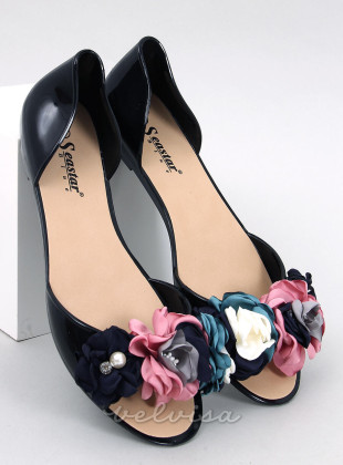 Črni gumijasti sandali s cvetovi