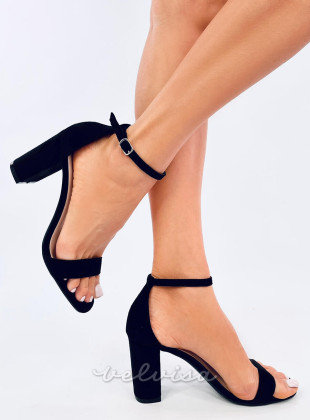 Visoki elegantni sandali črni