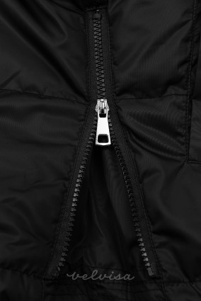 Črna jakna s karirasto obrobo