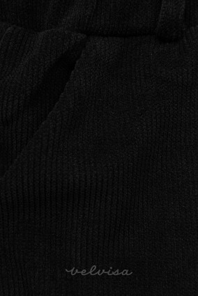Črne udobne hlače z elastiko v pasu