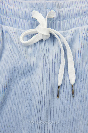 Svetlo modre udobne hlače z vzorcem rebrastega žameta