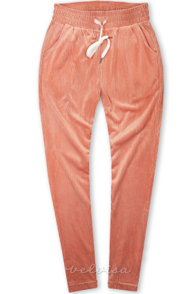 Lososovo rožnate udobne hlače z vzorcem rebrastega žameta