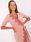 Roza koktajl obleka s 3/4 rokavi
