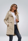 Spomladanska parka z veliko kapuco bež
