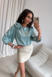 Mint zelena bluza z aplikacijo vrtnice