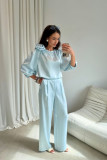 Hlače v barvi baby blue