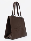 Rjava shopper torba z embosiranim napisom