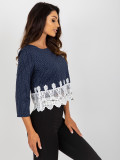 Elegantna kratka bluza s 3/4 rokavi v mornarsko modri barvi