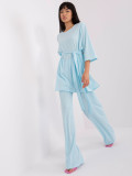 Svetlo modri casual komplet z oversized bluzo