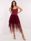 Eleganten komplet v bordo barvi
