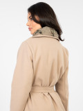 Bež šal z vzorcem