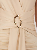 Bež elegantna midi obleka z ovitim izrezom in nabiranjem