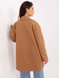 Eleganten prehodni plašč v camel barvi