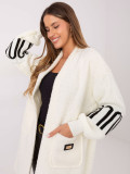 Elegantni ecru kardigan z žepi in napihnjenimi rokavi