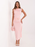 Elegantna rožnata midi obleka brez rokavov