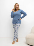 Modra ženska pižama s cvetličnim vzorcem in dolgimi rokavi