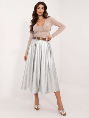 Elegantna srebrna midi krila