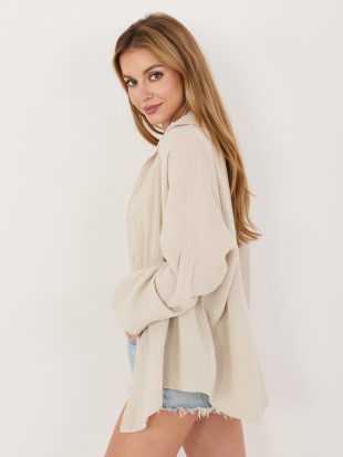 Bež srajca iz bombaža s klasičnim ovratnikom