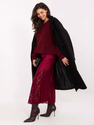 Elegantno rdeče midi krilo s čipko