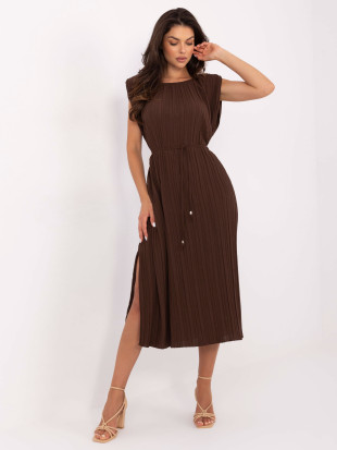 Elegantna midi obleka v temno rjavi barvi