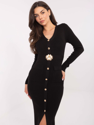 Elegantna črna midi obleka z V-izrezom in gumbi