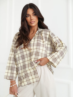 Svetlo rumena srajca s karo vzorcem in 7/8 rokavi